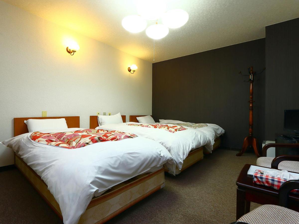 Hotel New Bernina Nagano Esterno foto