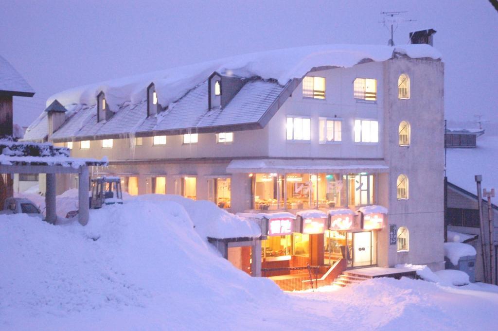 Hotel New Bernina Nagano Esterno foto
