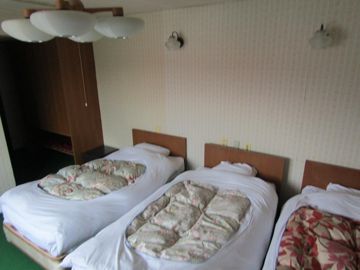Hotel New Bernina Nagano Esterno foto